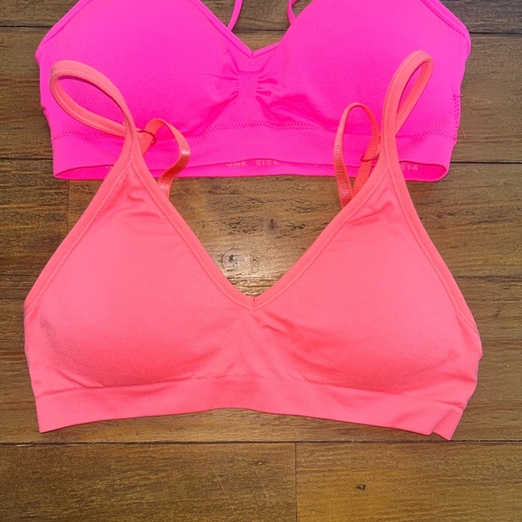 Women Set of 3 Strappy Padded bralettes Black, Pink, and Coral fits S/XS A/B cup - Picture 4 of 9